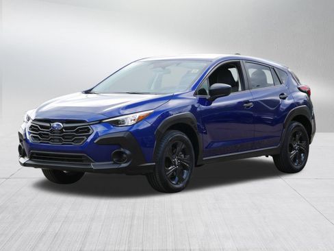 Used 2024 Subaru Crosstrek 2.0i AWD/4WD image 3