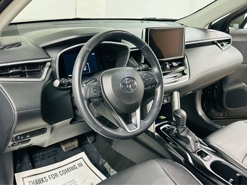 Certified 2023 Toyota Corolla Cross XLE w/ Convenience Package image 10