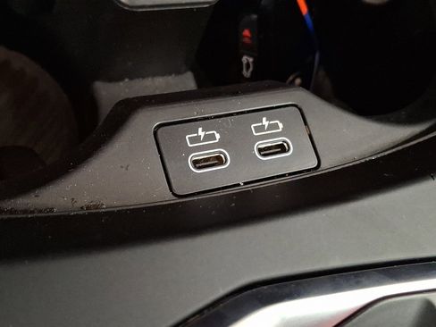 Used 2025 BMW M235i xDrive w/ Premium Package image 19