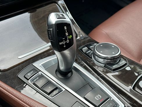 Used 2015 BMW 528i 528i image 18