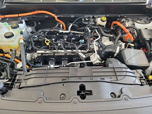 Used 2025 Ford Maverick XL FWD image 27