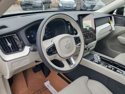 New 2026 Volvo XC60 B5 Ultra w/ Protection Package Premier AWD/4WD image 15