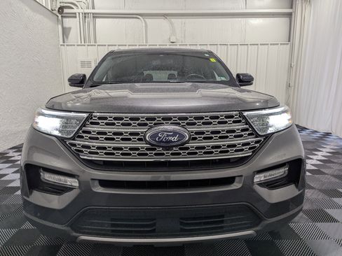 Used 2020 Ford Explorer Limited image 4