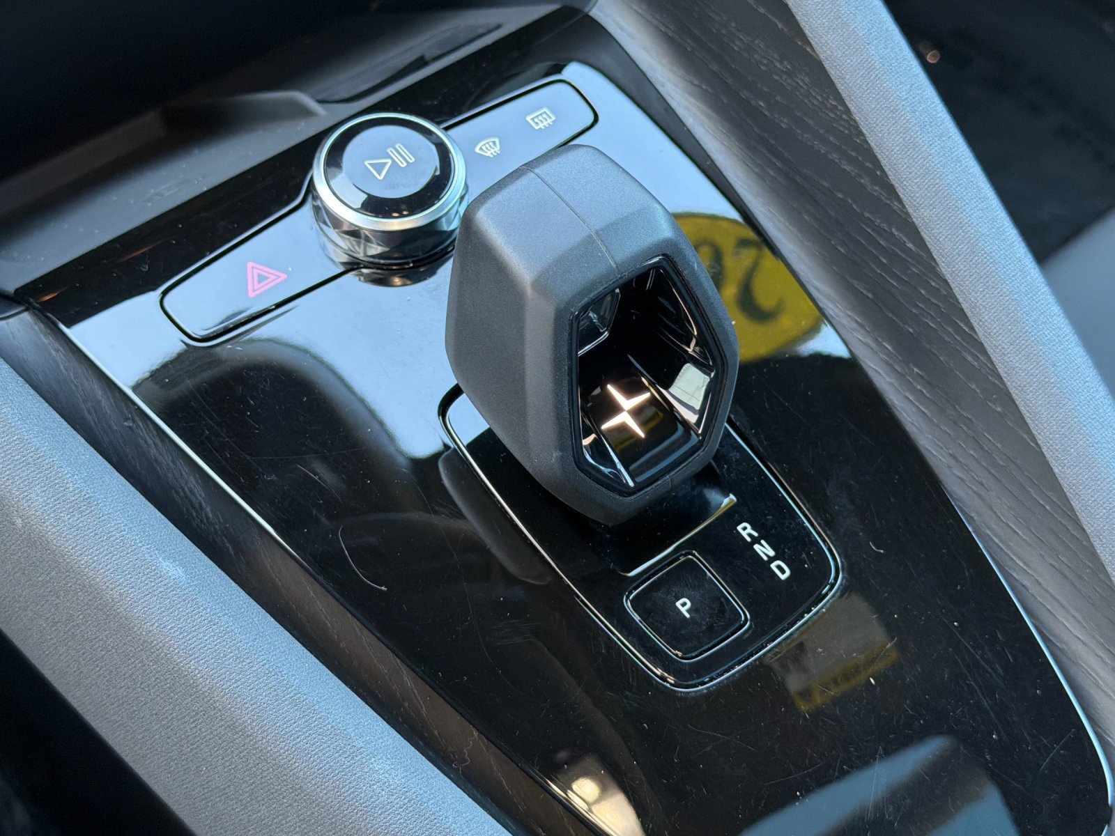 Used 2024 Polestar Polestar 2 AWD/4WD image 25