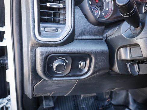 Used 2024 RAM 3500 Tradesman image 20