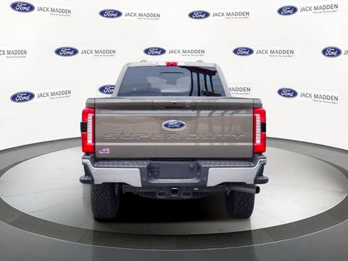 New 2026 Ford F350 XLT w/ XLT Premium Package AWD/4WD image 4