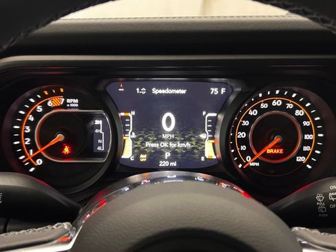 New 2026 Jeep Wrangler Unlimited Sahara AWD/4WD image 20