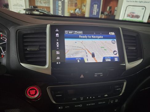 Used 2017 Honda Ridgeline RTL-E image 30