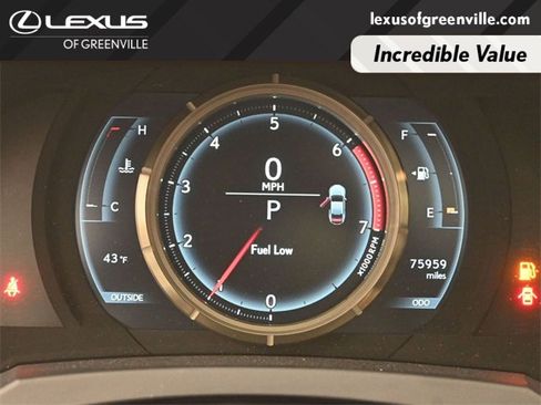 Used 2016 Lexus RC 200t image 11