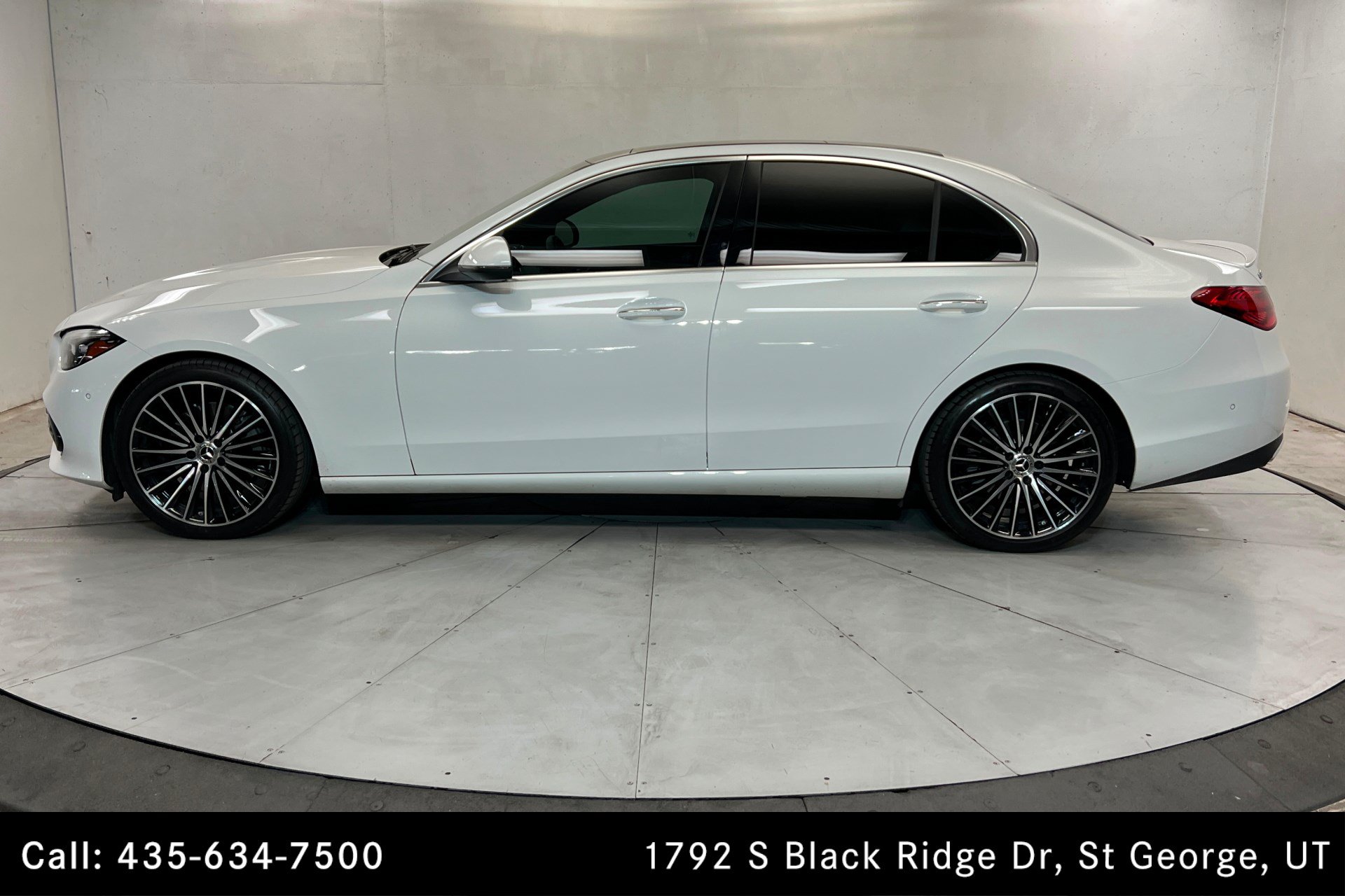 Certified 2026 Mercedes-Benz C 300 4MATIC Sedan image 2