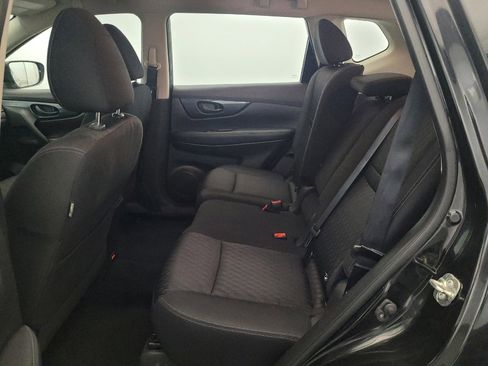 Used 2020 Nissan Rogue S AWD/4WD image 18