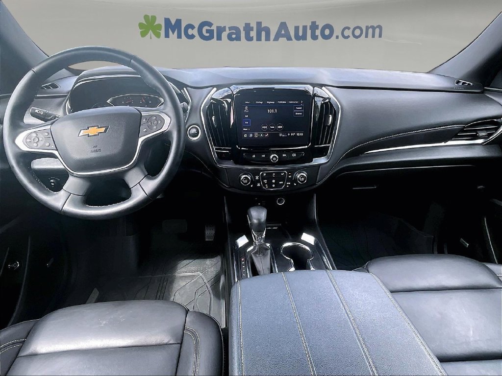 Used 2023 Chevrolet Traverse LT w/ LT Premium Package AWD/4WD image 9