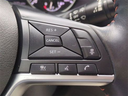 Used 2024 Nissan Sentra SR w/ SR Premium Package image 25