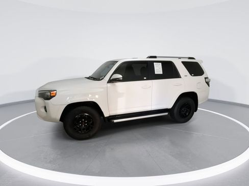 Used 2019 Toyota 4Runner SR5 Premium AWD/4WD image 6