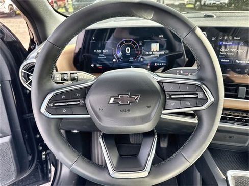 New 2026 Chevrolet Equinox ACTIV w/ Convenience Package III image 11