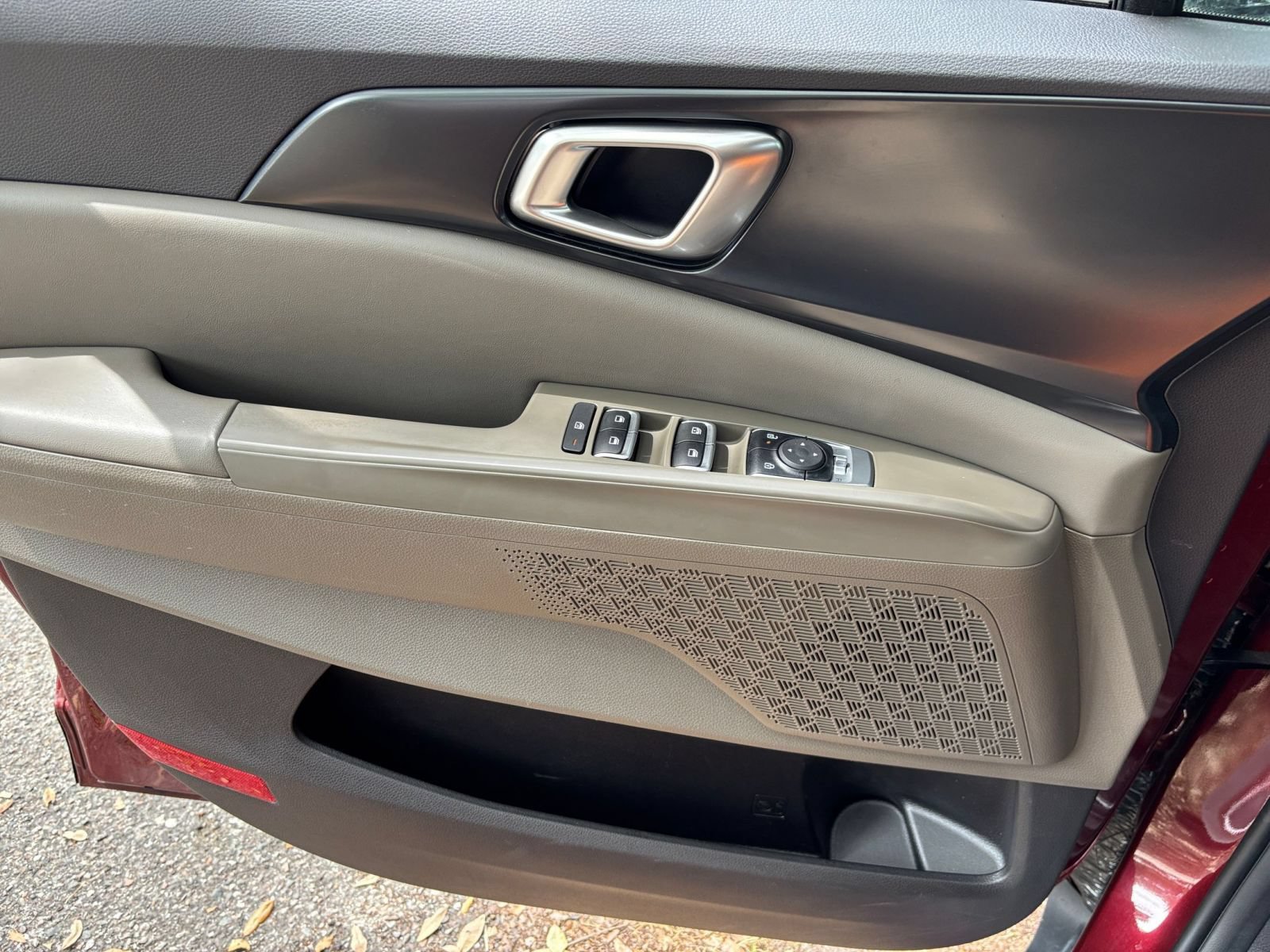 Used 2026 Kia Carnival FWD image 18