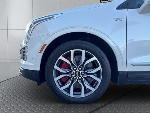 Used 2024 Cadillac XT5 Sportv w/ Technology Package image 9