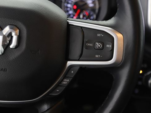 Used 2023 RAM 1500 Big Horn AWD/4WD image 28