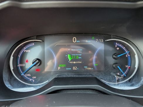 Used 2022 Toyota RAV4 XSE AWD/4WD image 12