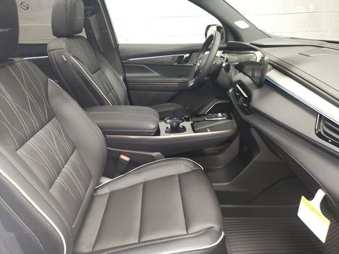 New 2026 Buick Enclave Avenir w/ Super Cruise Package image 7