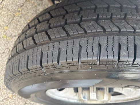 Used 2008 Chevrolet Express 3500 Extended Passenger w/ LT Preferred Equipment Group image 26