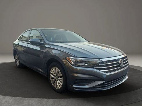 Used 2019 Volkswagen Jetta S w/ Driver Assistance Package image 7