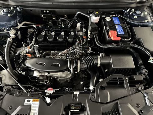 Used 2025 Honda Accord SE image 12