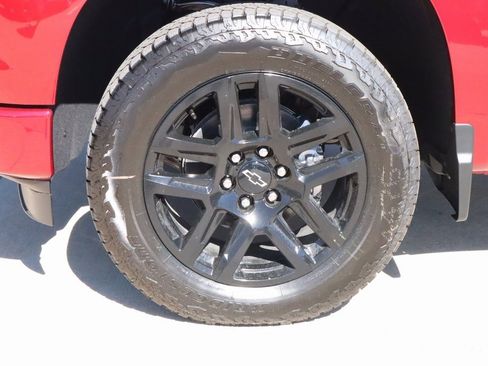 New 2026 Chevrolet Silverado 1500 RST w/ Z71 Off-Road Package image 17