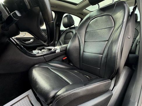 Used 2016 Mercedes-Benz C 300 4MATIC Sedan image 21