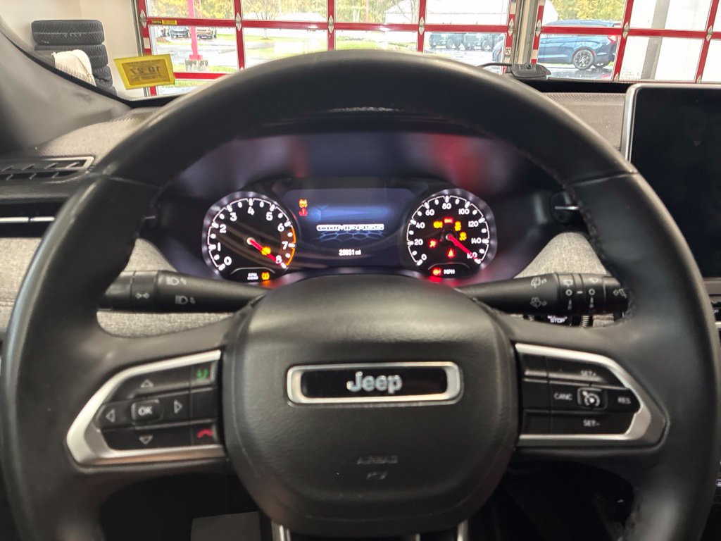 Certified 2023 Jeep Compass Latitude AWD/4WD image 41