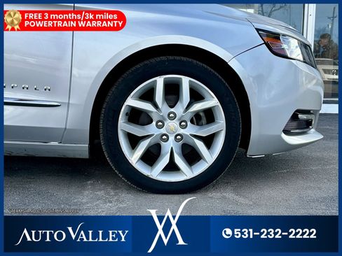 Used 2019 Chevrolet Impala Premier FWD image 9