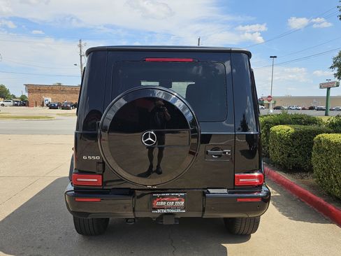 Used 2021 Mercedes-Benz G 550 image 4