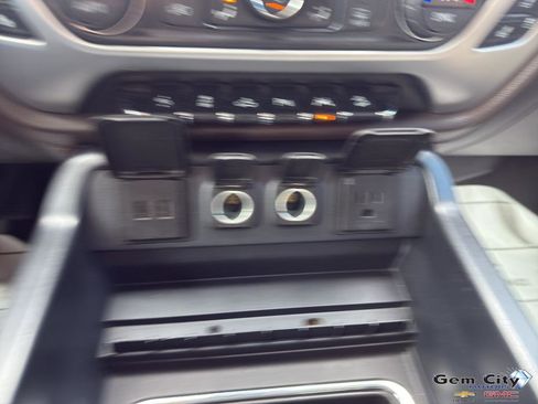 Used 2017 GMC Sierra 1500 SLT image 22