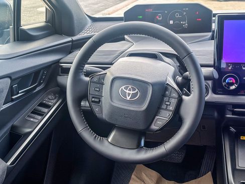 New 2026 Toyota C-HR AWD/4WD image 18