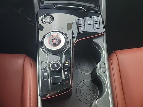 Used 2023 Kia Sportage SX Prestige image 33