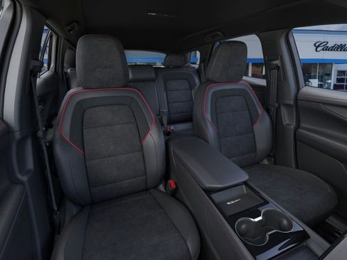 New 2025 Chevrolet Blazer EV RS image 18