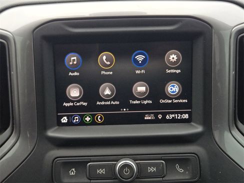 Used 2022 Chevrolet Silverado 2500 Custom w/ Custom Convenience Package image 12