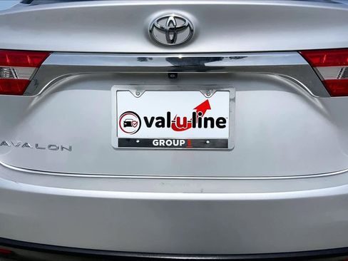 Used 2013 Toyota Avalon XLE Touring FWD image 10