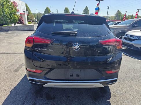 Used 2022 Buick Encore GX Essence w/ Experience Buick Package AWD/4WD image 5