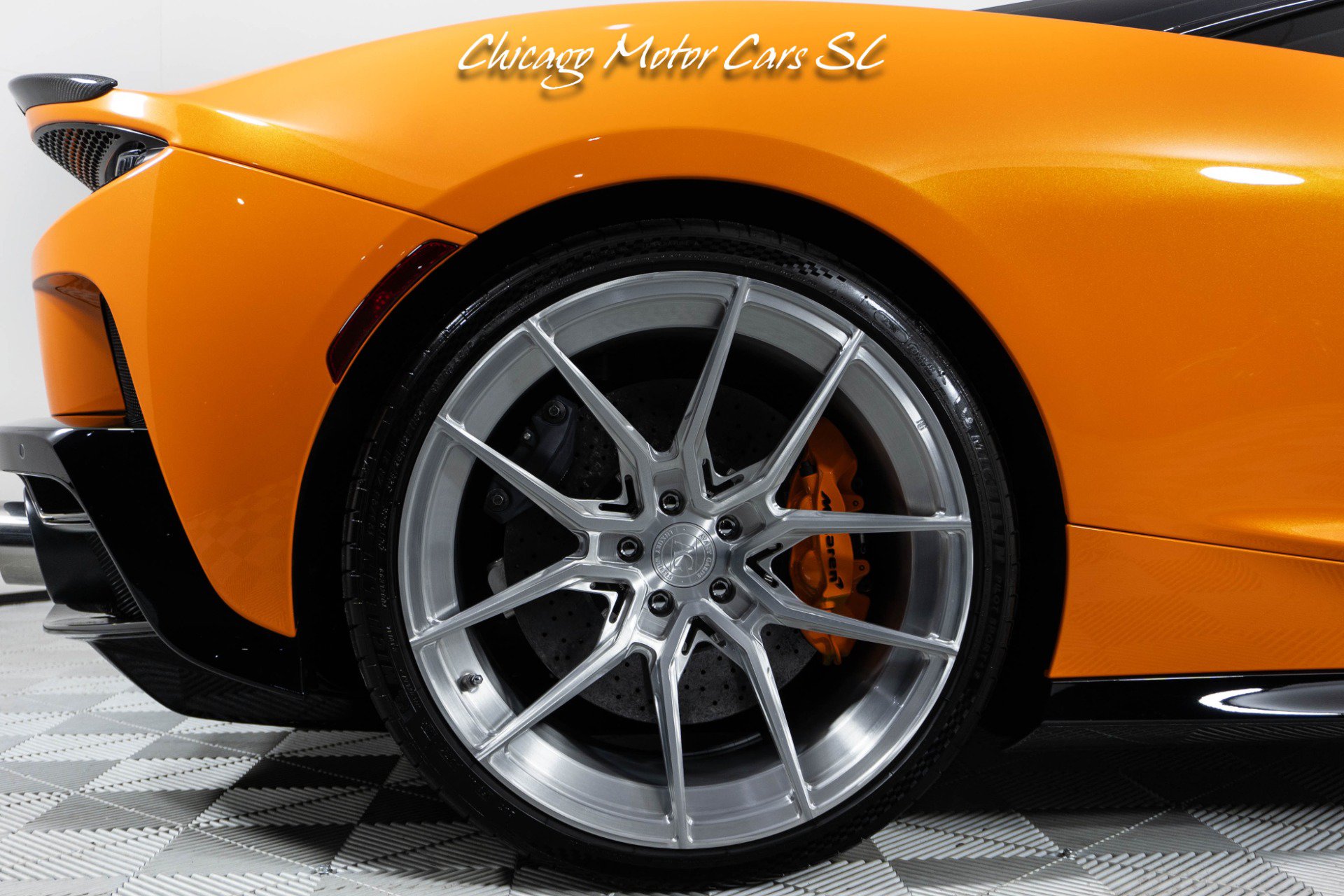 Used 2023 McLaren GT RWD image 11