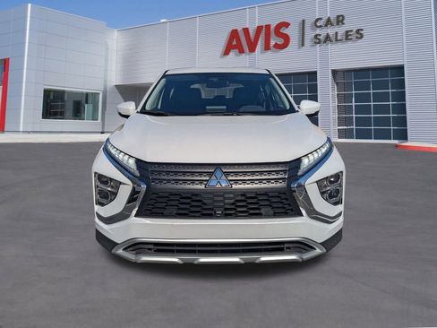 Used 2025 Mitsubishi Eclipse Cross SE image 2