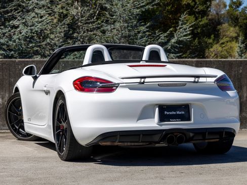 Certified 2015 Porsche Boxster GTS RWD image 3