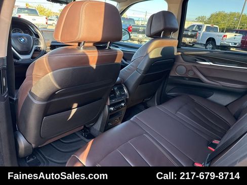 Used 2015 BMW X5 xDrive35d image 25
