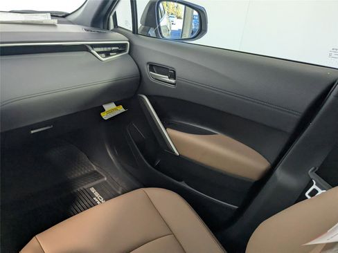 New 2026 Toyota Corolla Cross XLE image 24