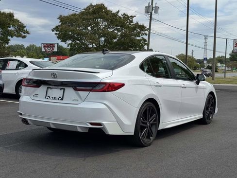 Used 2025 Toyota Camry XSE AWD/4WD image 22