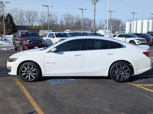 Used 2024 Chevrolet Malibu RS w/ LPO, Floor Liner Package image 6