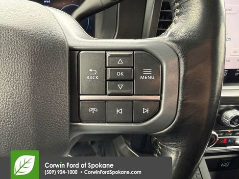 Used 2023 Ford F450 Lariat w/ Chrome Package image 27