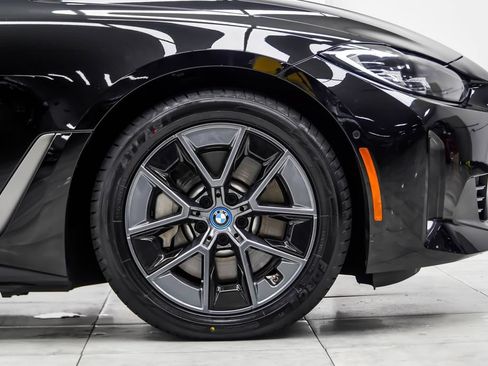 Used 2023 BMW i4 eDrive40 w/ Premium Package RWD image 9