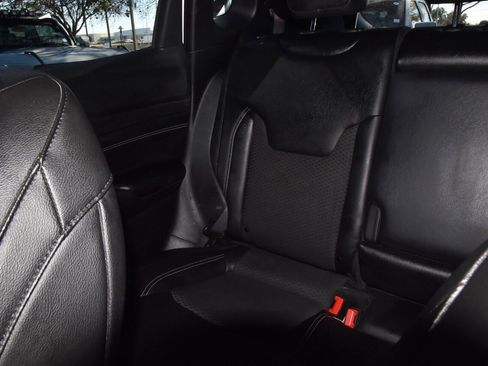 Used 2024 Jeep Compass Latitude w/ Altitude Special Edition image 19