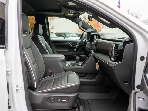 New 2026 GMC Sierra 1500 AT4X image 10